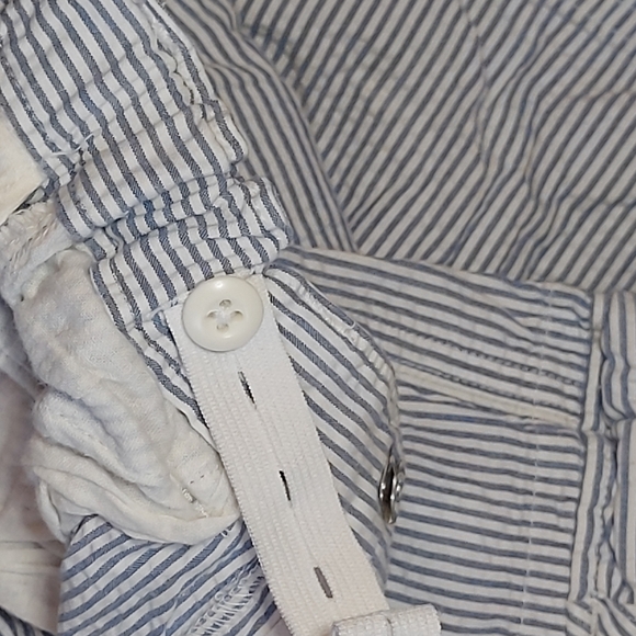 GAP Striped White and Blue Shorts - Picture 7 of 9